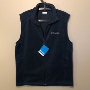Columbia fleece vest